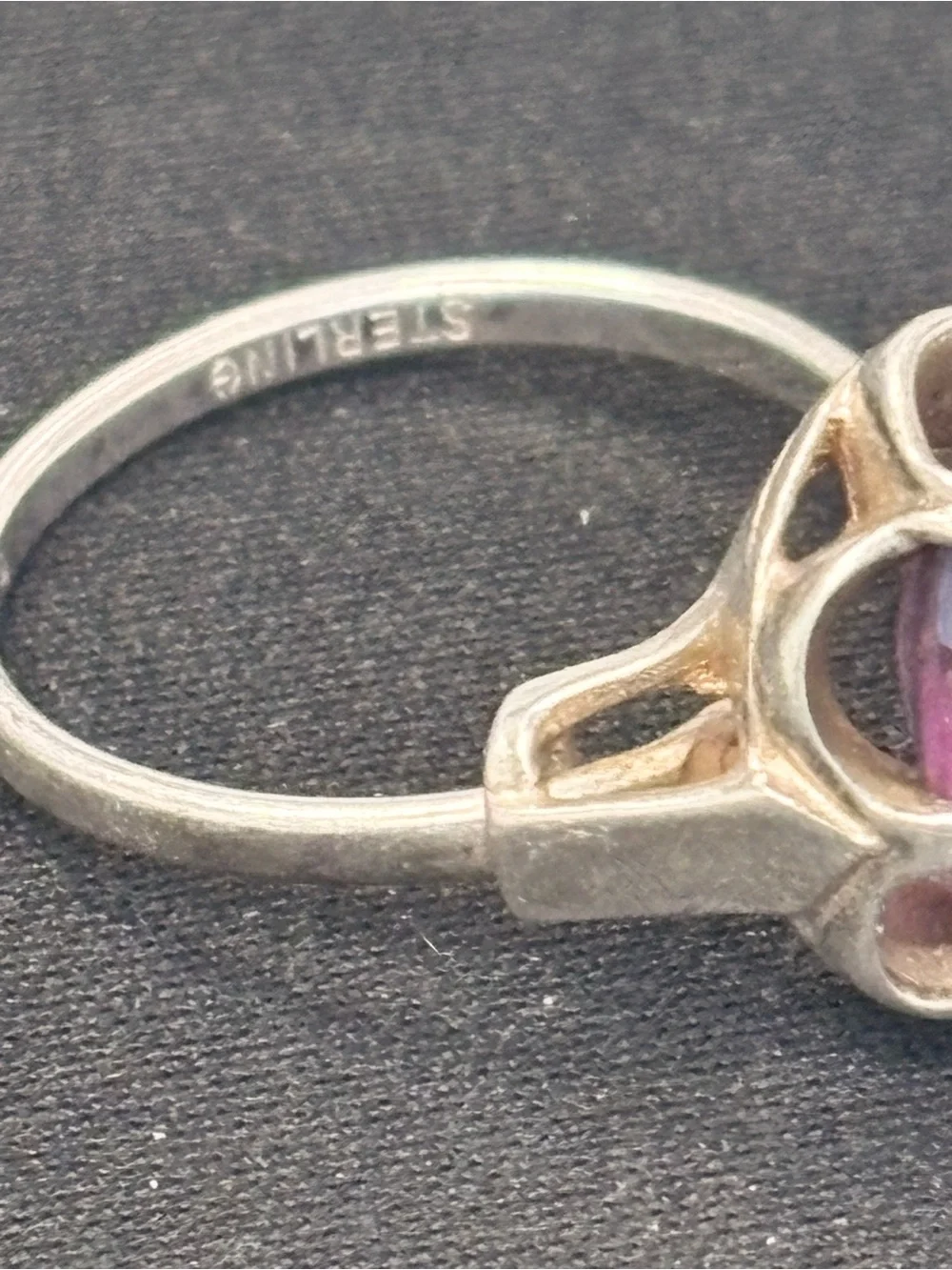 Sarah Coventry Sterling Silver Purple Stone Vintage Cocktail Ring 7.75